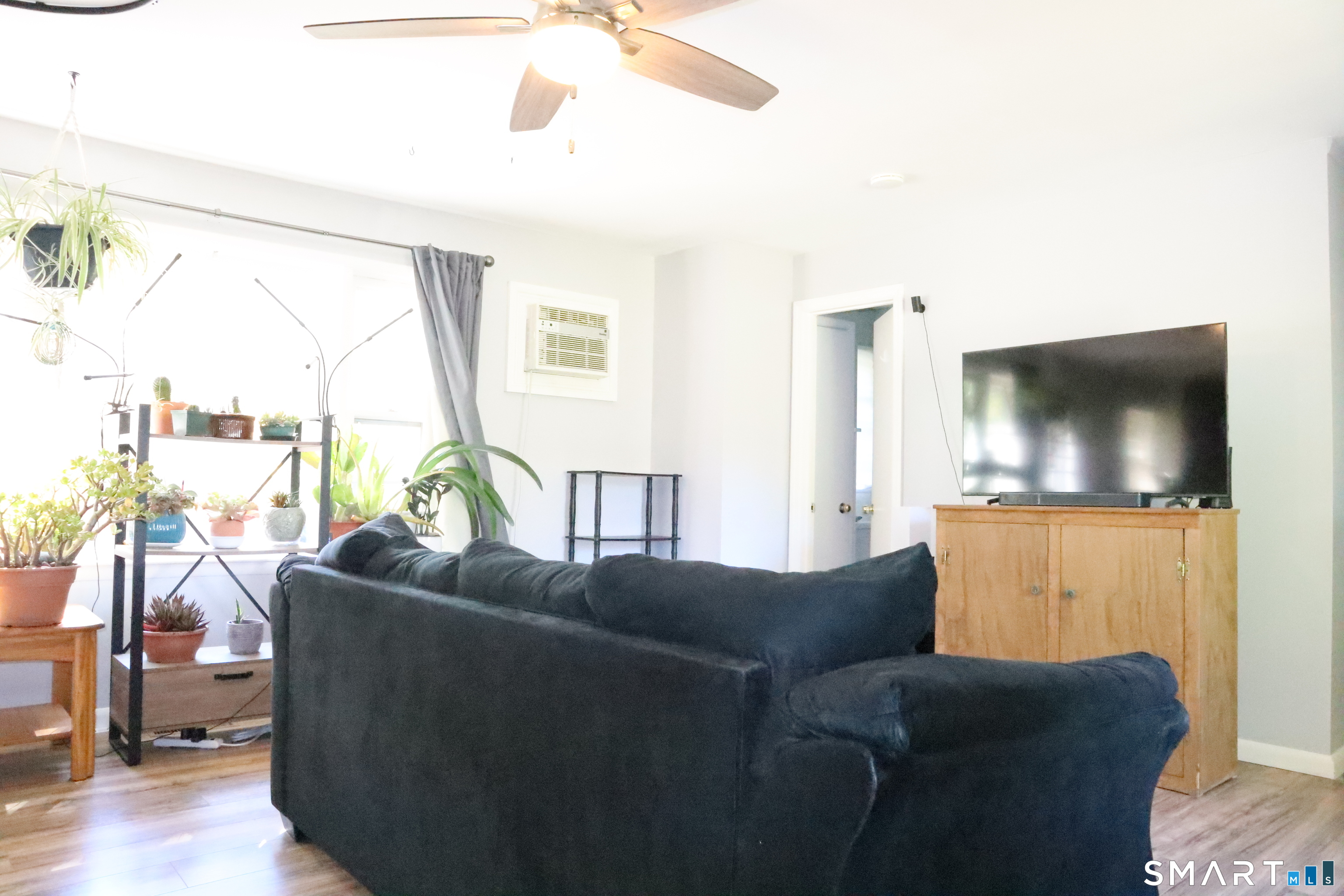 59 Gillotti Road New Fairfield, CT 06812 - Photo 6 of 32 Gallery Image 6