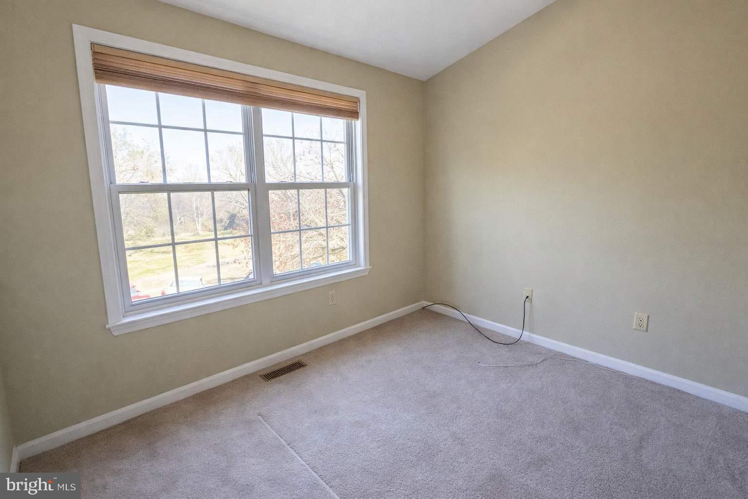 4 Elm Tree Court Silver Spring, MD 20906 - Photo 4 of 23