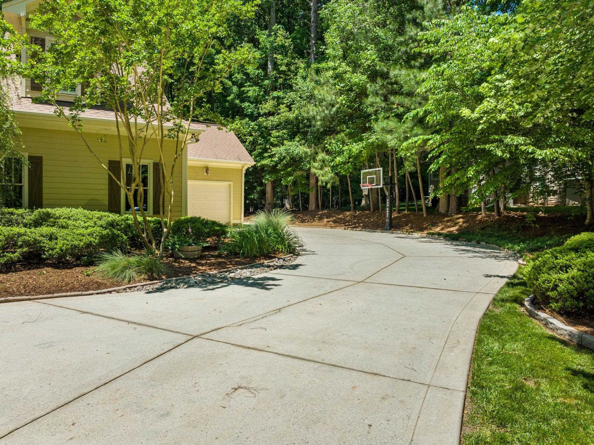 5213 Atherton Bridge Road Raleigh, NC 27613 - Photo 4 of 62 Photo 4