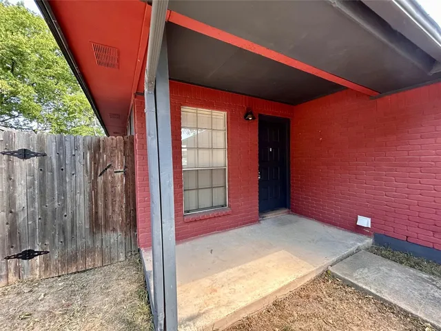 $425,000 | 11443 Ptarmigan Drive, Austin, TX 78758