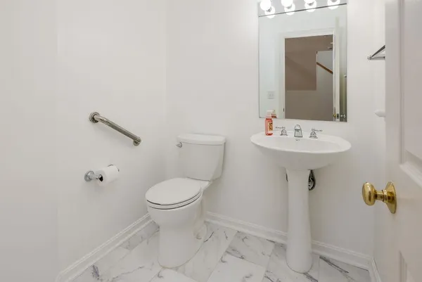 $699,000 | 78 Apple Blossom Drive, Lebanon, NH 03784