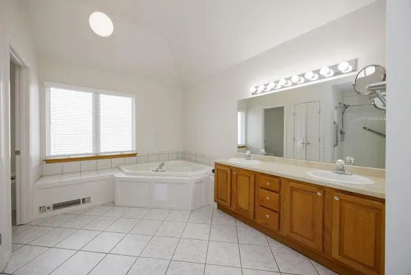 $699,000 | 78 Apple Blossom Drive, Lebanon, NH 03784