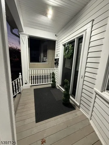 $2,900 | 114 Overlook Avenue, Unit 1, Belleville, NJ 07109