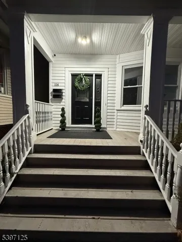 $2,900 | 114 Overlook Avenue, Unit 1, Belleville, NJ 07109