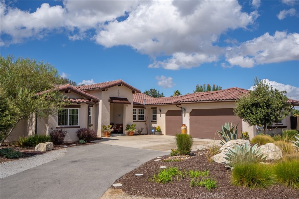 Welcome home! Stunning Carmel Canyon Estates home features 2336 sf, 3 bedrooms, 2.5 bathrooms plus an office!