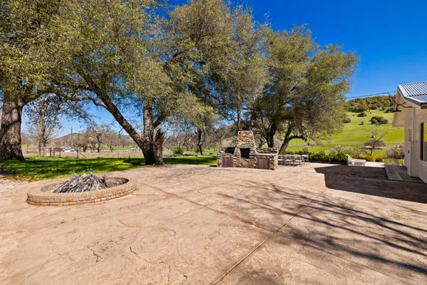 $1,800,000 | 514 Appaloosa Road, Angels Camp, CA 95222