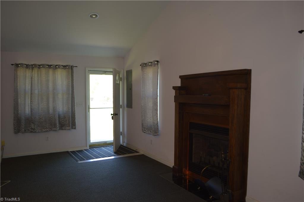 1020 Hunter Farm Road Pilot Mountain, NC 27041 - Photo 13 of 42 Gallery Image 13