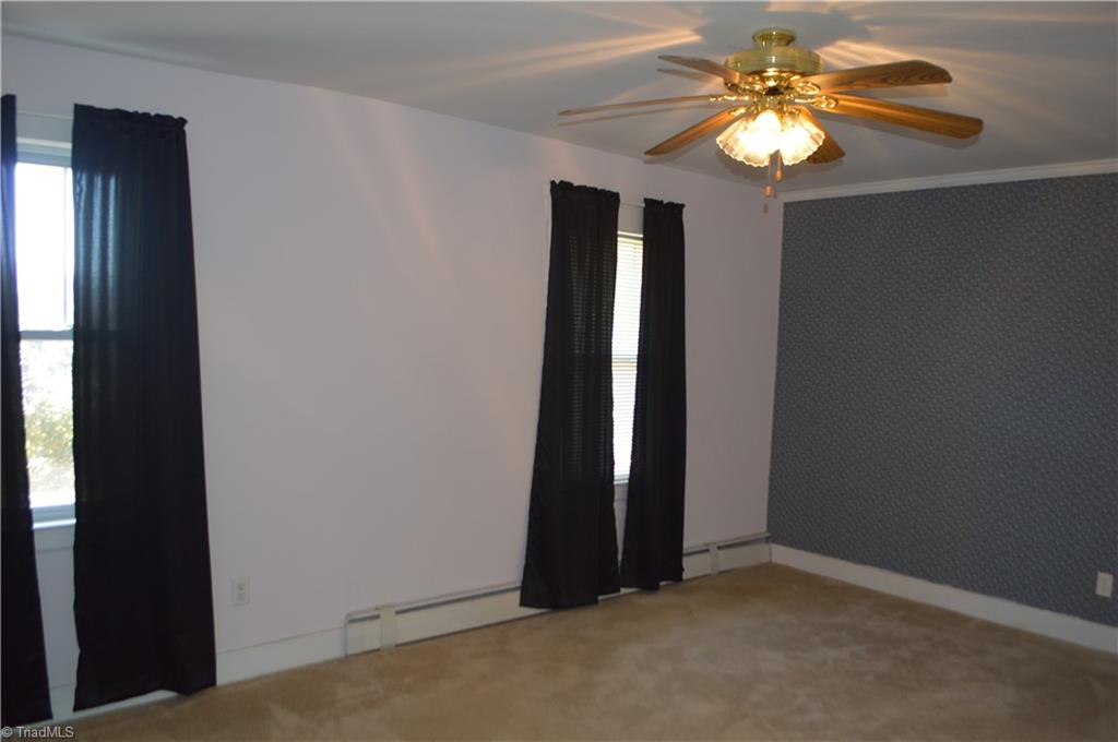 1020 Hunter Farm Road Pilot Mountain, NC 27041 - Photo 15 of 42 Gallery Image 15