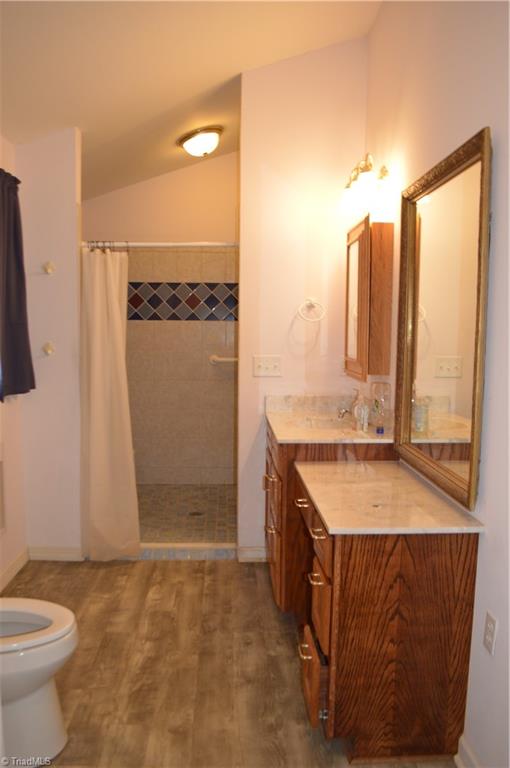1020 Hunter Farm Road Pilot Mountain, NC 27041 - Photo 25 of 42 Gallery Image 25