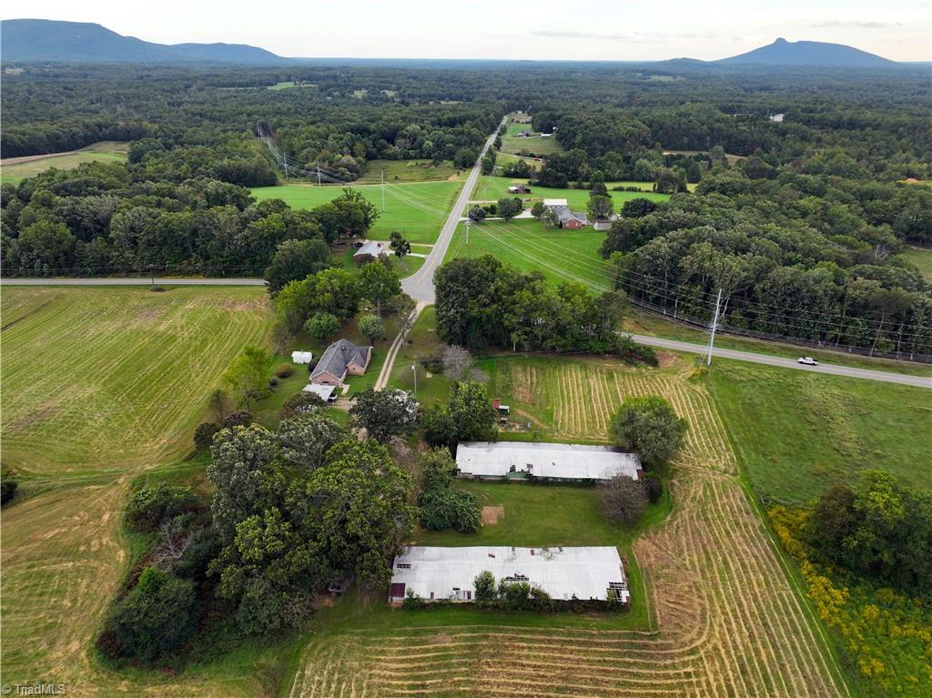 1020 Hunter Farm Road Pilot Mountain, NC 27041 - Photo 41 of 42 Gallery Image 41