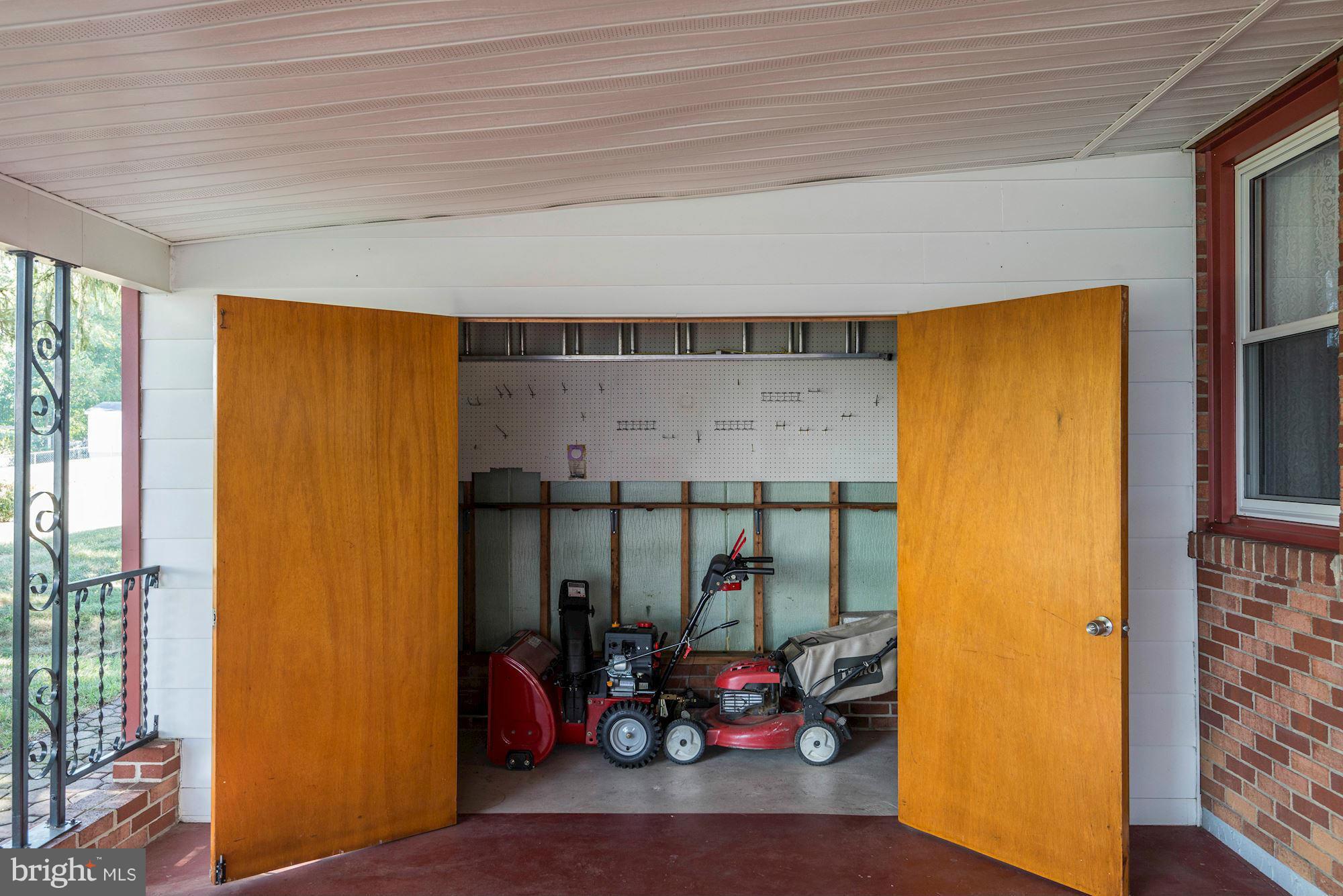 340 Nottingham Road Hagerstown, MD 21740 - Photo 26 of 30 a view of storage room