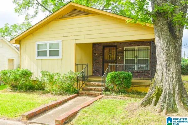 $87,500 | 201 61st Street, Fairfield, AL 35064