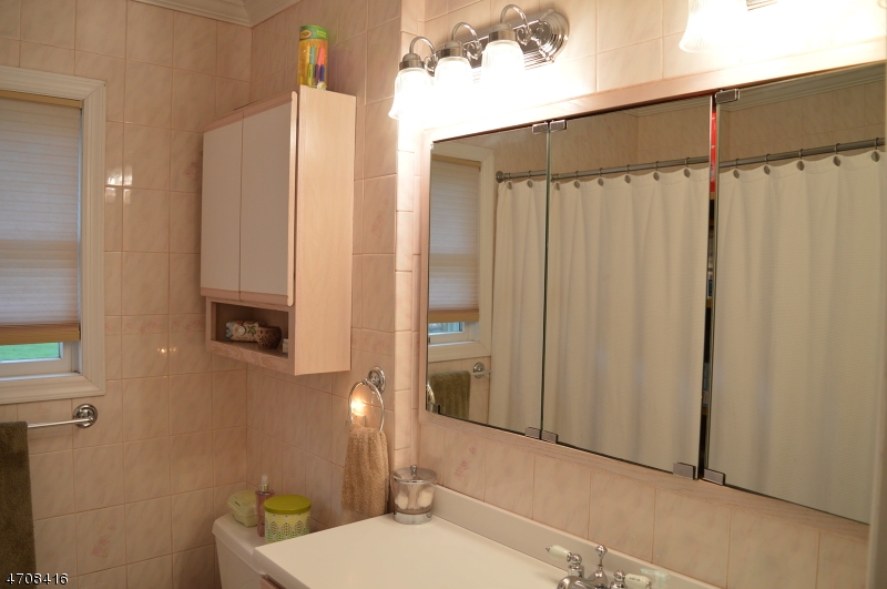 2 Burnet Road Madison, NJ 07940 - Photo 12 of 22