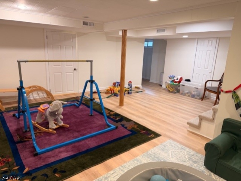 2 Burnet Road Madison, NJ 07940 - Photo 15 of 22