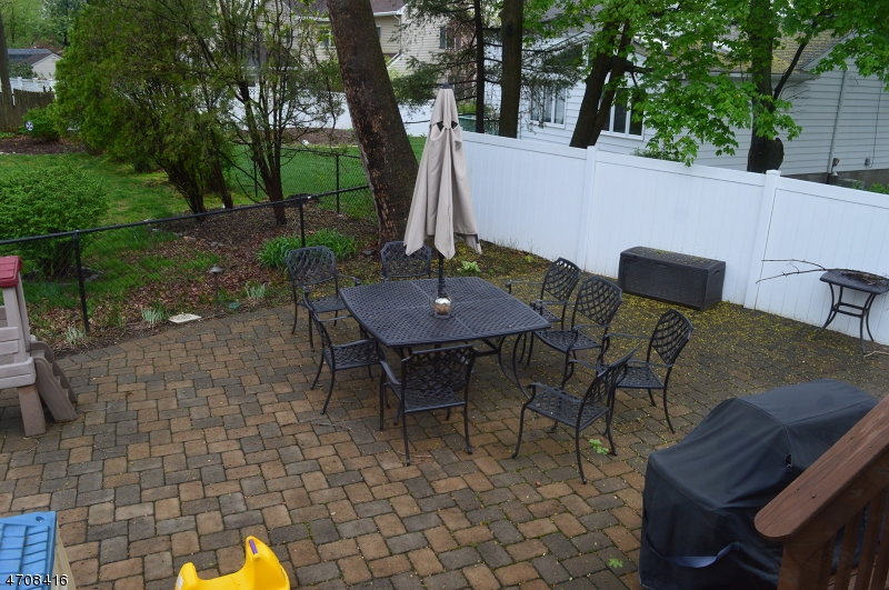 2 Burnet Road Madison, NJ 07940 - Photo 20 of 22