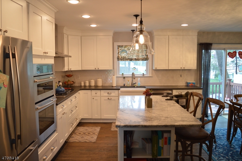 2 Burnet Road Madison, NJ 07940 - Photo 4 of 22