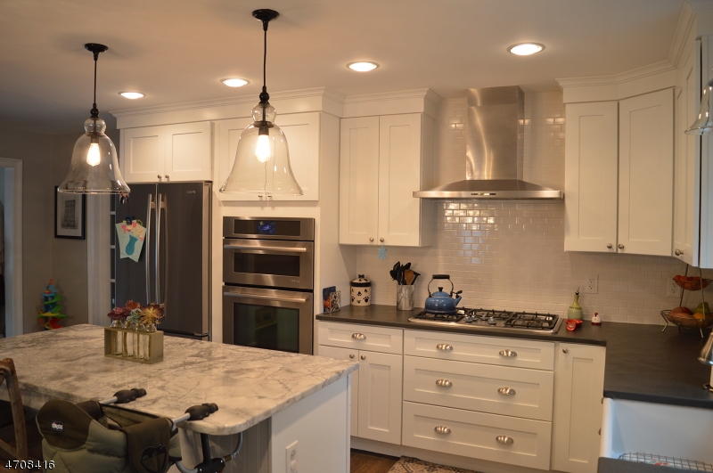 2 Burnet Road Madison, NJ 07940 - Photo 6 of 22