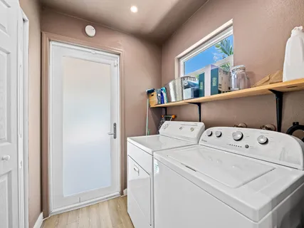 $814,900 | 1521 Northeast 40th Court, Oakland Park, FL 33334