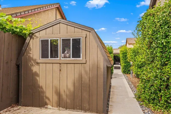 $950,000 | 2485 Tigers Drive, Turlock, CA 95382