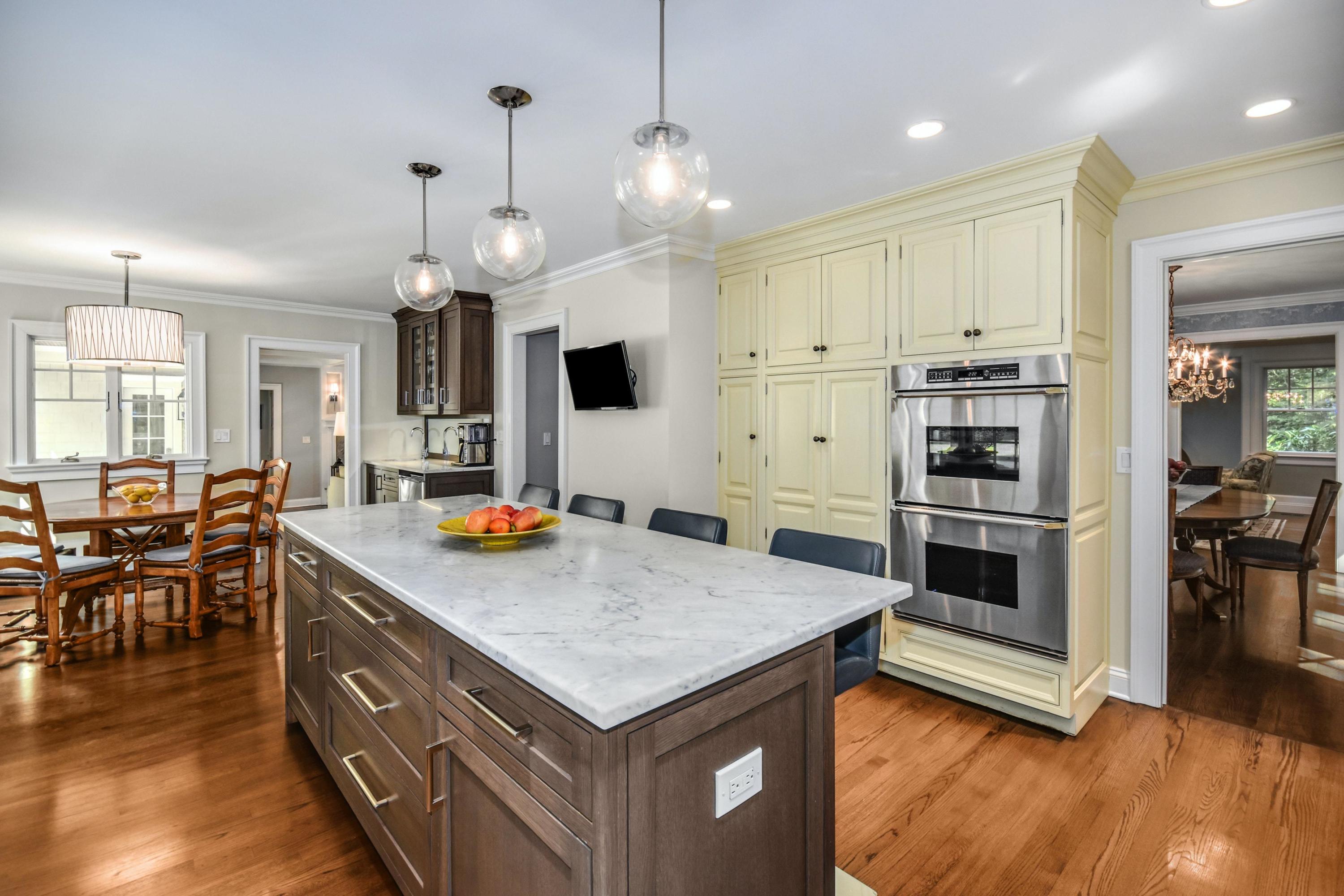 84 Rilling Ridge New Canaan, CT 06840 - Photo 11 of 40 021-361711-DSC_8306_HDR