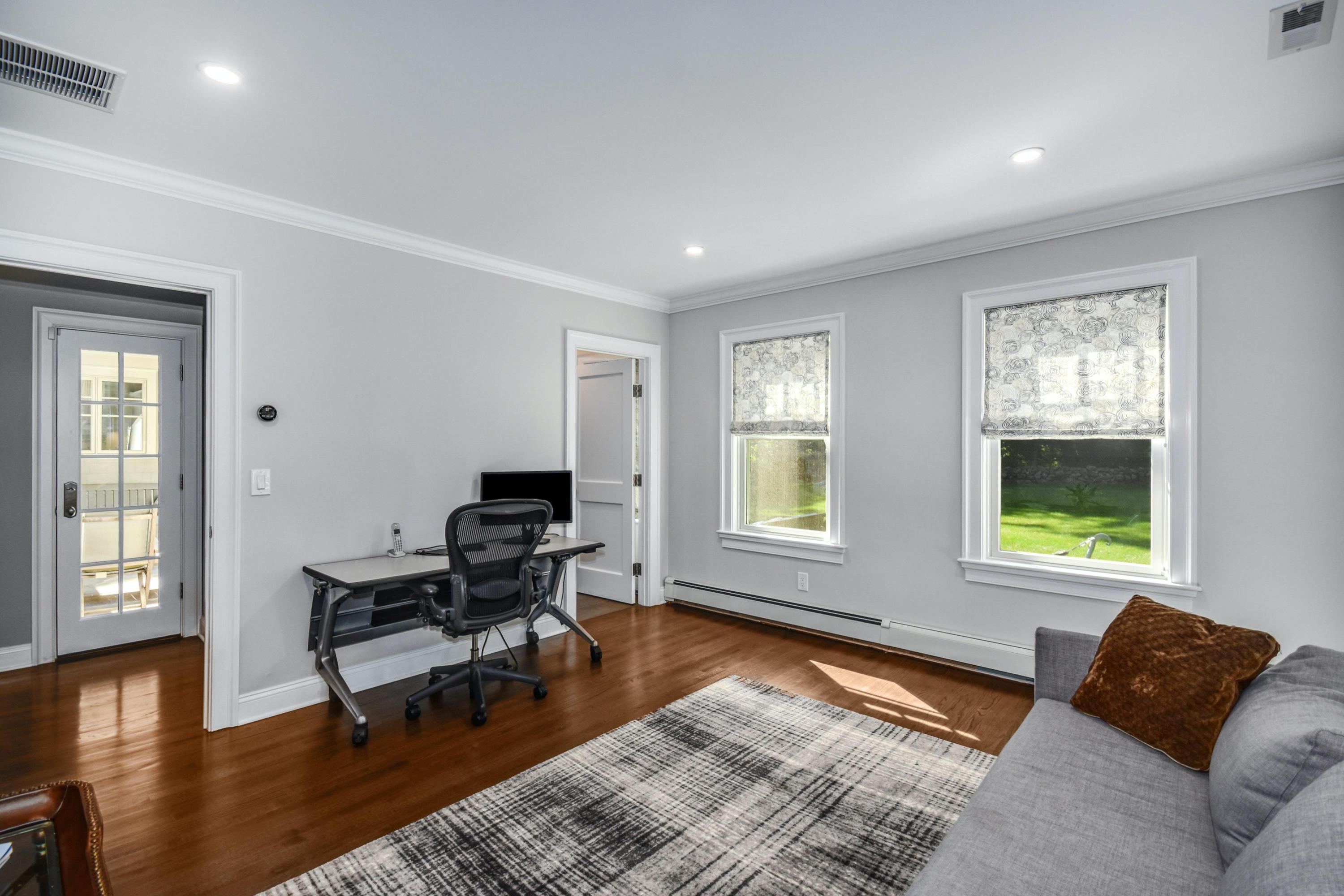 84 Rilling Ridge New Canaan, CT 06840 - Photo 14 of 40 032-361711-DSC_8371_HDR