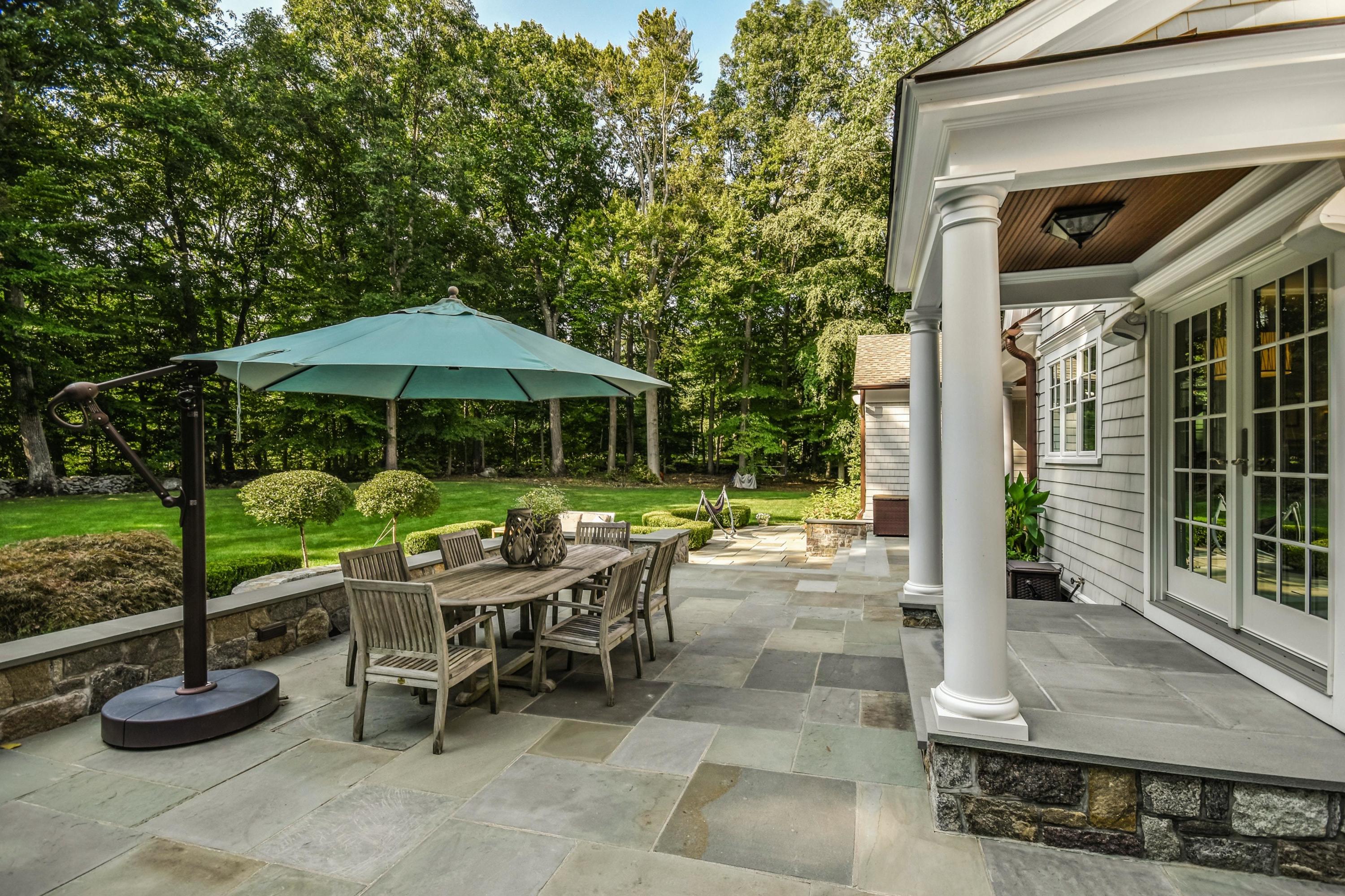 84 Rilling Ridge New Canaan, CT 06840 - Photo 32 of 40 060-361711-DSC_8466_HDR