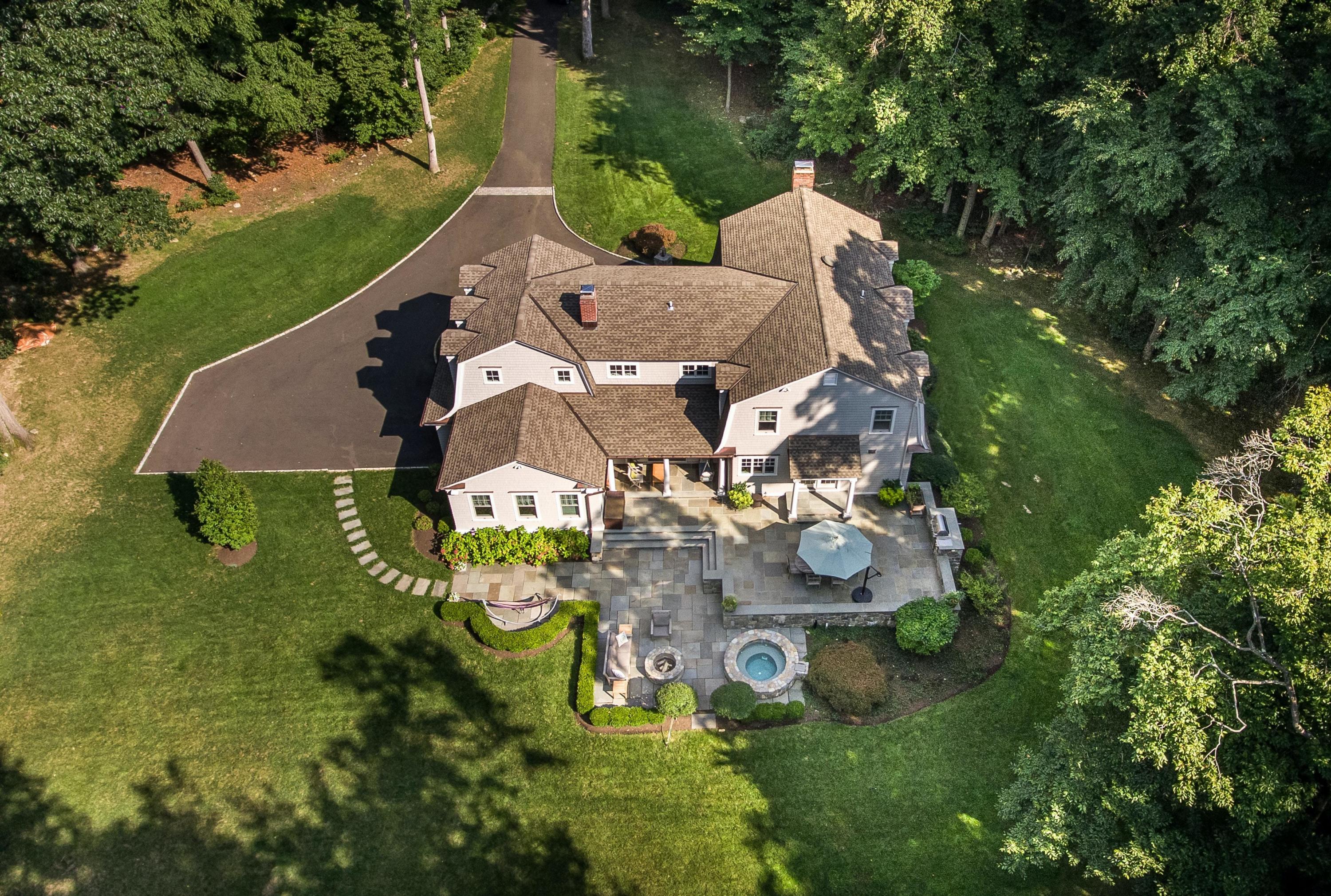 84 Rilling Ridge New Canaan, CT 06840 - Photo 36 of 40 075-361711-DJI_0006_9423972