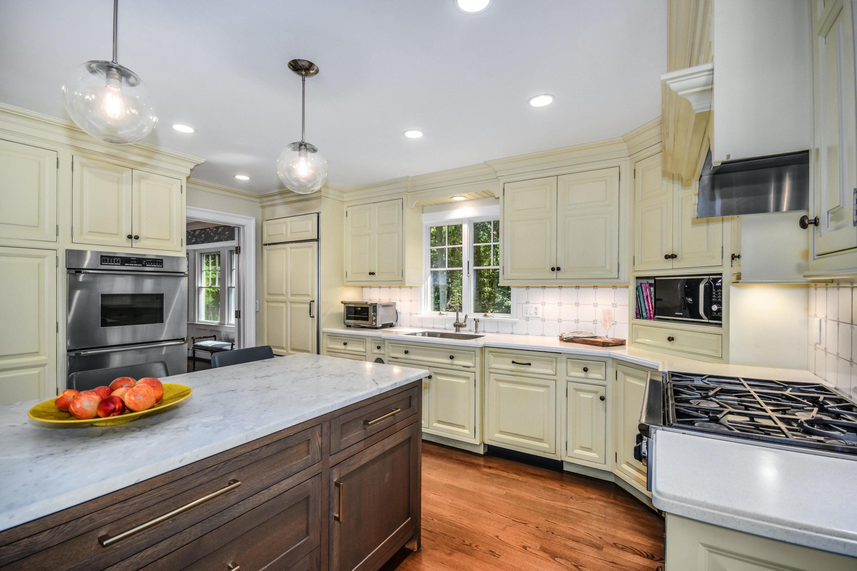 84 Rilling Ridge New Canaan, CT 06840 - Photo 8 of 40 022-361711-DSC_8332_HDR