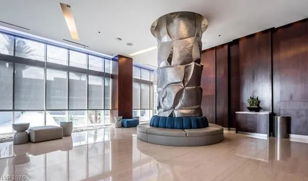 $2,400 | 4525 Dean Martin Drive, Unit 503, Las Vegas, NV 89103
