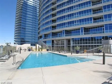 $2,400 | 4525 Dean Martin Drive, Unit 503, Las Vegas, NV 89103