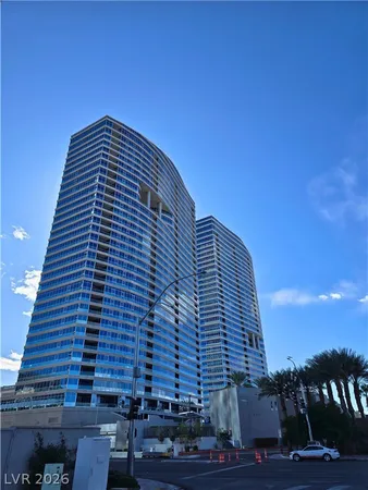 $2,400 | 4525 Dean Martin Drive, Unit 503, Las Vegas, NV 89103