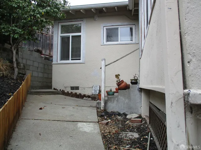 $1,195,000 | 321 Santa Clara Avenue, Oakland, CA 94610