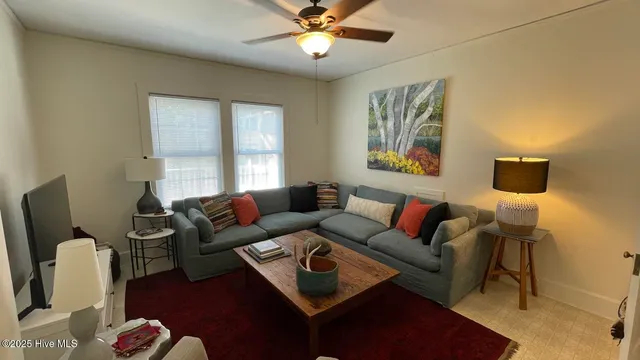 $299,000 | 109 West Wyche Street, Whiteville, NC 28472