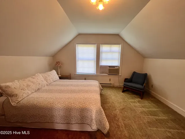 $299,000 | 109 West Wyche Street, Whiteville, NC 28472