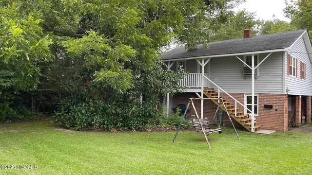 $299,000 | 109 West Wyche Street, Whiteville, NC 28472