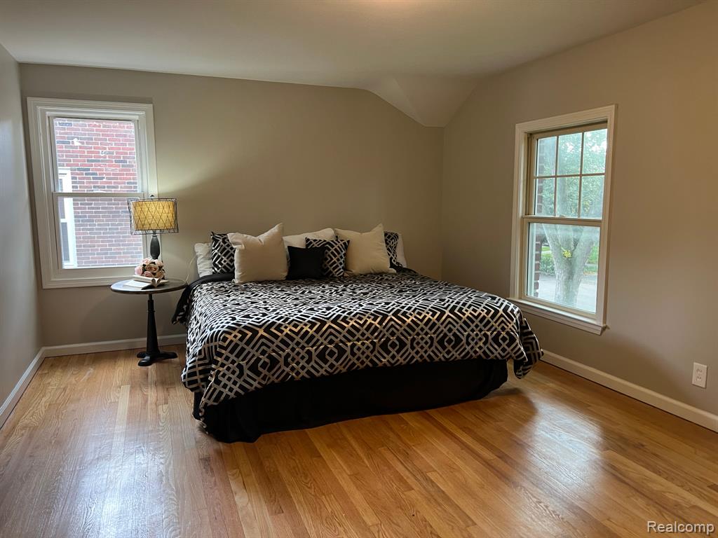 20480 Picadilly Road Detroit, MI 48221 - Photo 18 of 29