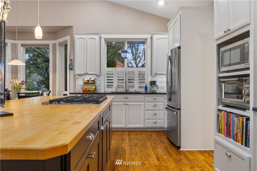 8002 68th Loop Southeast Olympia, WA 98513 - Photo 23 of 40 Gallery Image 23