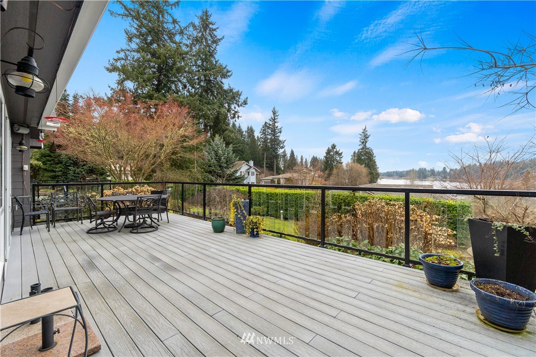 8002 68th Loop Southeast Olympia, WA 98513 - Photo 5 of 40 Gallery Image 5