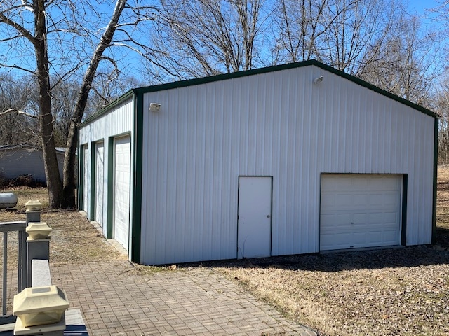 1774 Dr Springs Road Carterville, IL 62918 - Photo 3 of 16 Gallery Image 3
