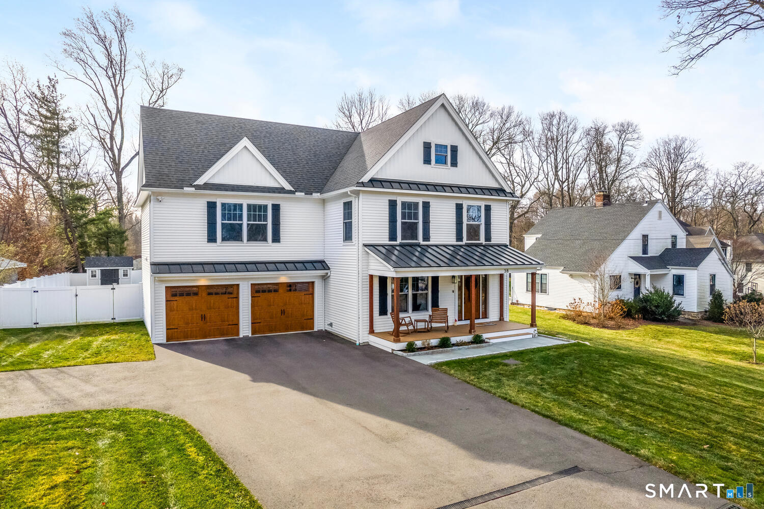 38 Macdonald Road Trumbull, CT 06611 - Photo 2 of 21