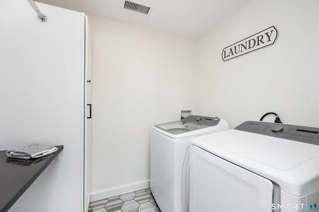 $1,000,000 | 38 Macdonald Road, Trumbull, CT 06611