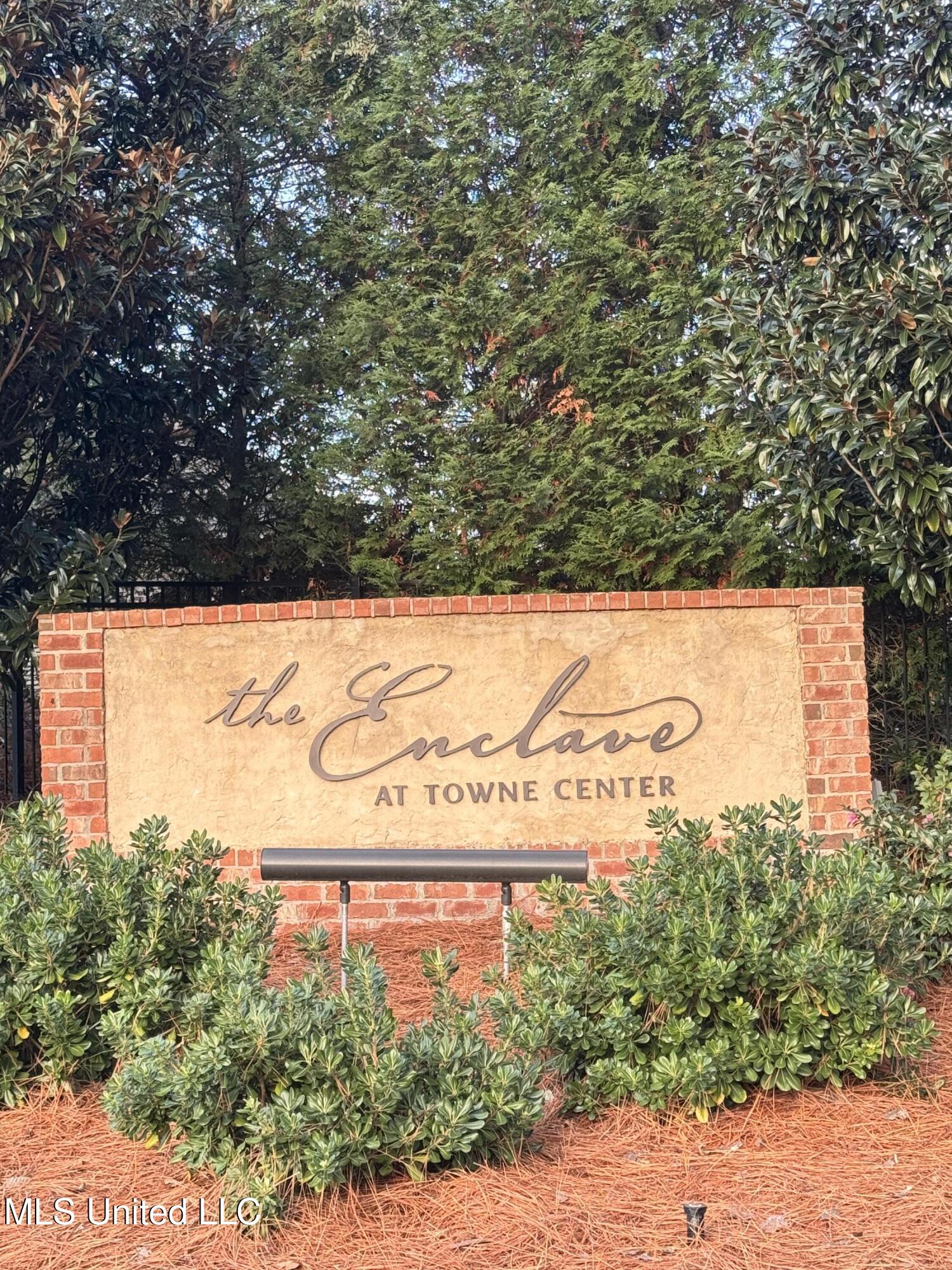 3 Enclave Circle Ridgeland, MS 39157 - Photo 2 of 32 IMG_8818