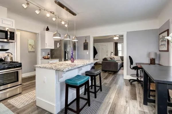 $629,000 | 1412 V Street, Sacramento, CA 95818