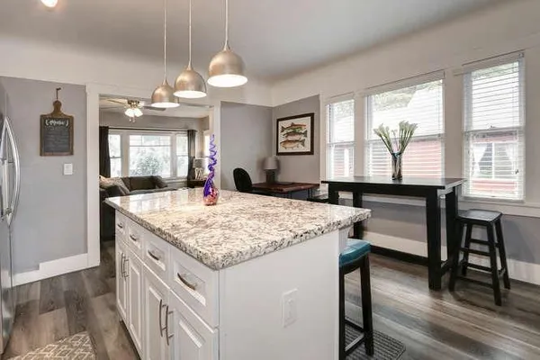 $629,000 | 1412 V Street, Sacramento, CA 95818
