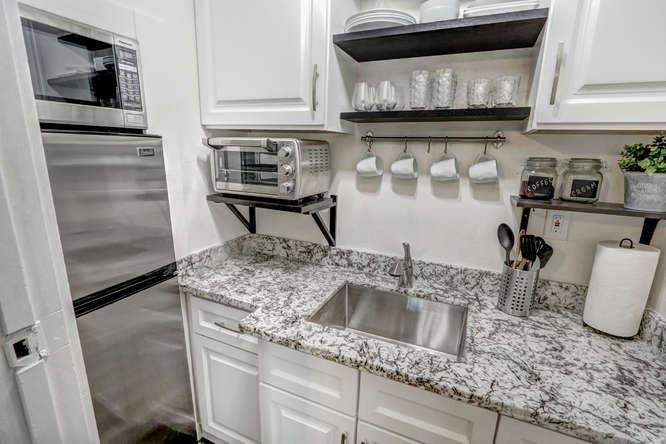 1412 V Street Sacramento, CA 95818 - Photo 28 of 36