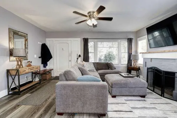 $629,000 | 1412 V Street, Sacramento, CA 95818