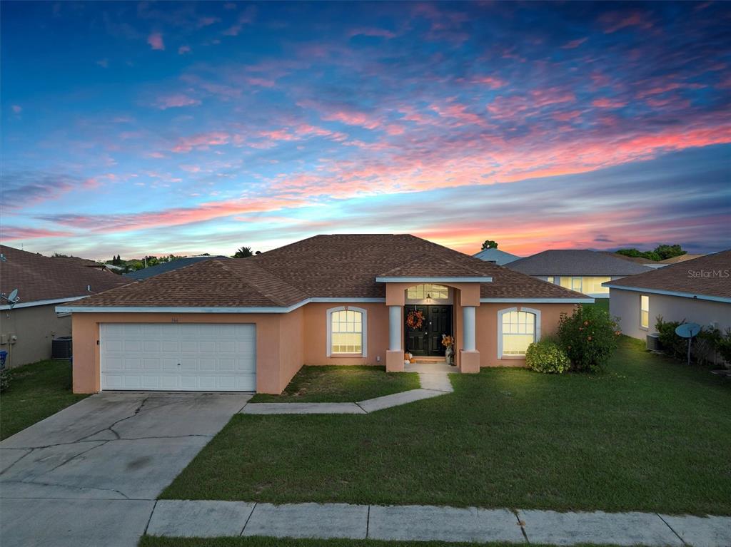 364 Cloverdale Road Winter Haven, FL 33884 - Photo 2 of 39