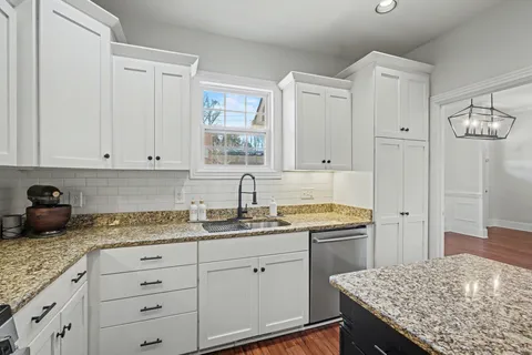 $624,990 | 701 Deer Ridge Lane, Lebanon, TN 37087