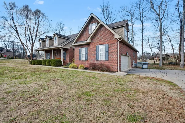 $624,990 | 701 Deer Ridge Lane, Lebanon, TN 37087