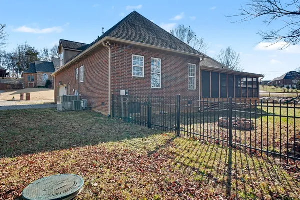 $624,990 | 701 Deer Ridge Lane, Lebanon, TN 37087